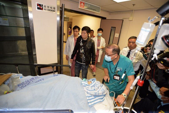 《明报》前总编辑遇袭　特首、记协等发声明谴责