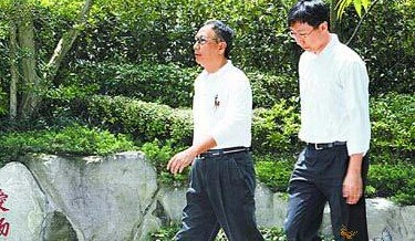不让长子接班，解密郭台铭和儿子郭守正那些事
