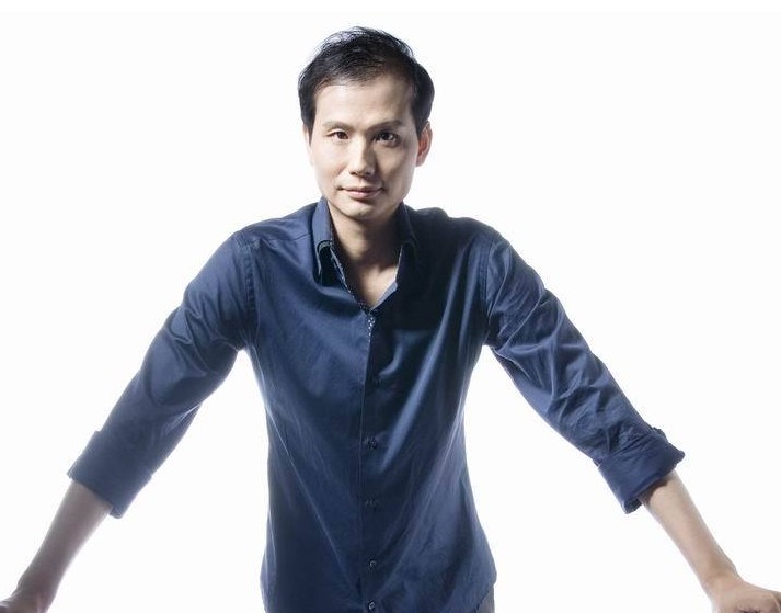 老是举报别人的方舟子被记者举报了……