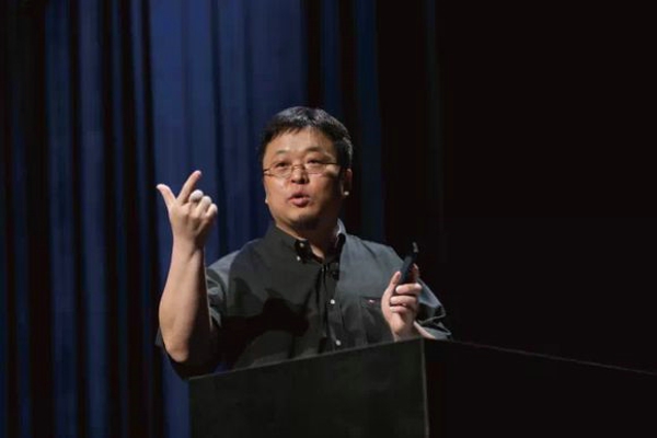 干了碗鸡汤：月光族就是了不起！