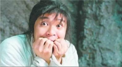 大学生借贷现“奇葩”招数! “裸照”贷款不还钱受威胁!