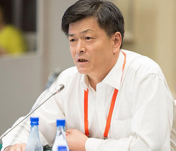新疆日报社原党委书记赵新尉受贿191万，一审获刑7年