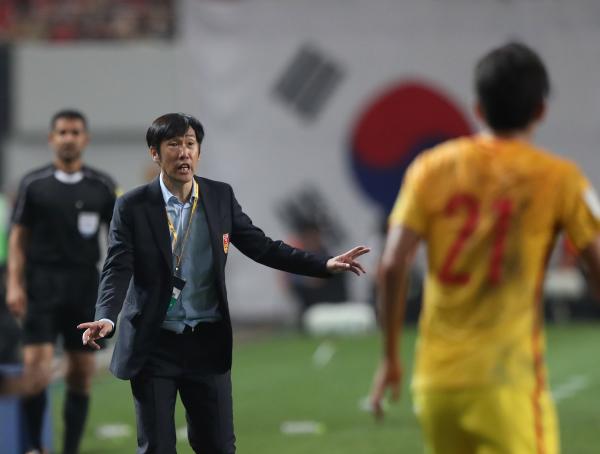 战韩国本是场大败？新华社足球记者：国足技战术毫无章法