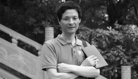 东方今报首席记者李凌的生前身后事：走着走着就散了