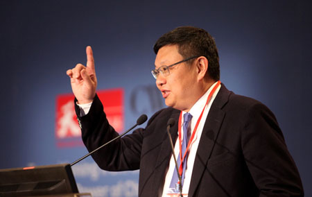 长江商学院院长:高考状元学财务是浪费 该去研究黑洞