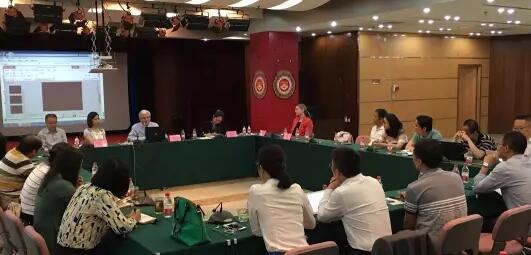 美国资深媒体人吉姆·阿莫斯：什么新闻人能够成功？
