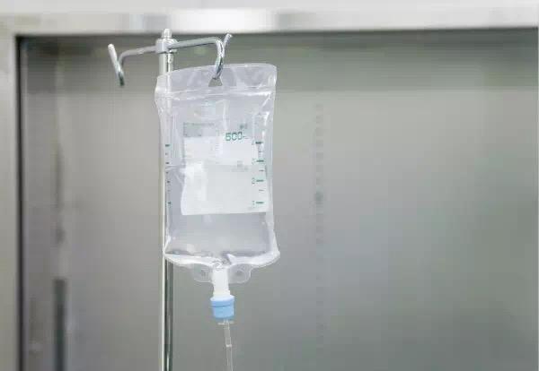 韩国输液袋里惊现苍蝇、蟑螂！涉事医院、供应商都有谁？