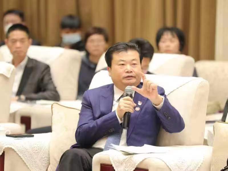 春节假日制度改革呼声高 全国人大代表李楚源建议将春节假期延长至9天 元宵节再放假1天
