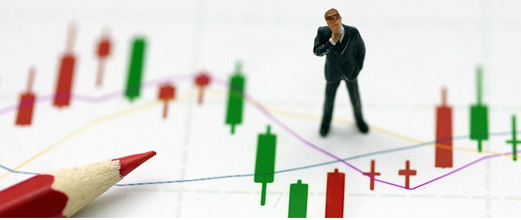 万家基金：“自主创新混合A”年内净值下跌34.3%，合规风控是否存漏洞？