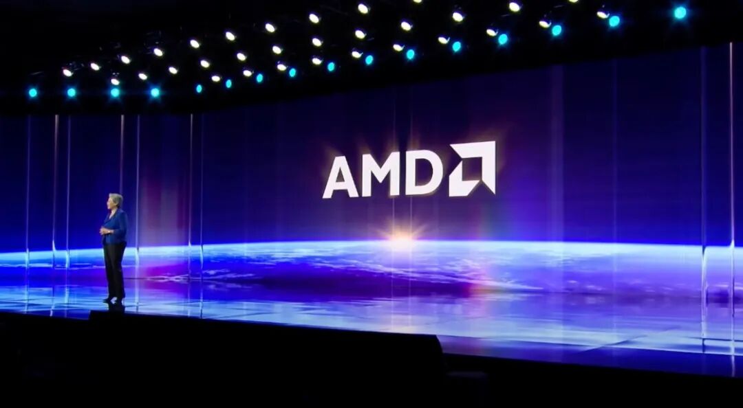 苏姿丰正面硬刚黄仁勋！AMD发布“世界最好的AI机架”，人形机器人也来了