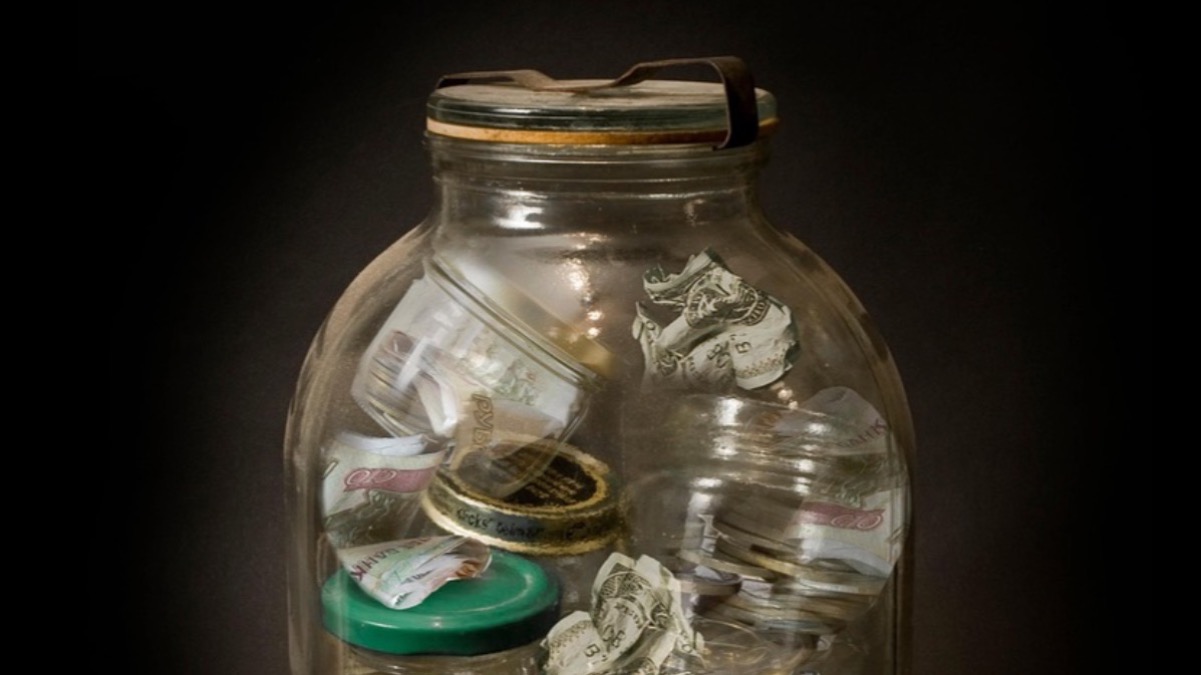 中国人寿：因业务培训不到位等被监管处罚，2026年监管罚没金额超440万元