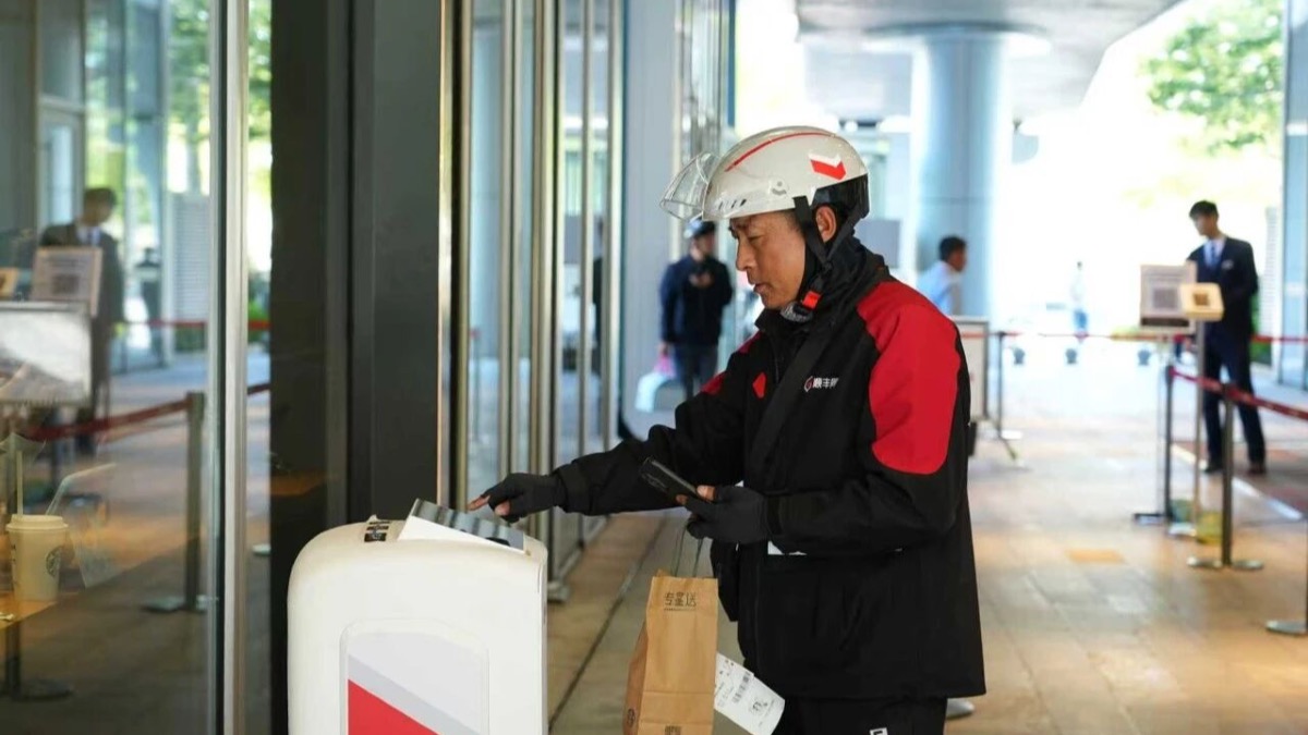 云迹科技 X 顺丰同城“强强联手”，破圈多元场景，重构即配履约“最后100米”