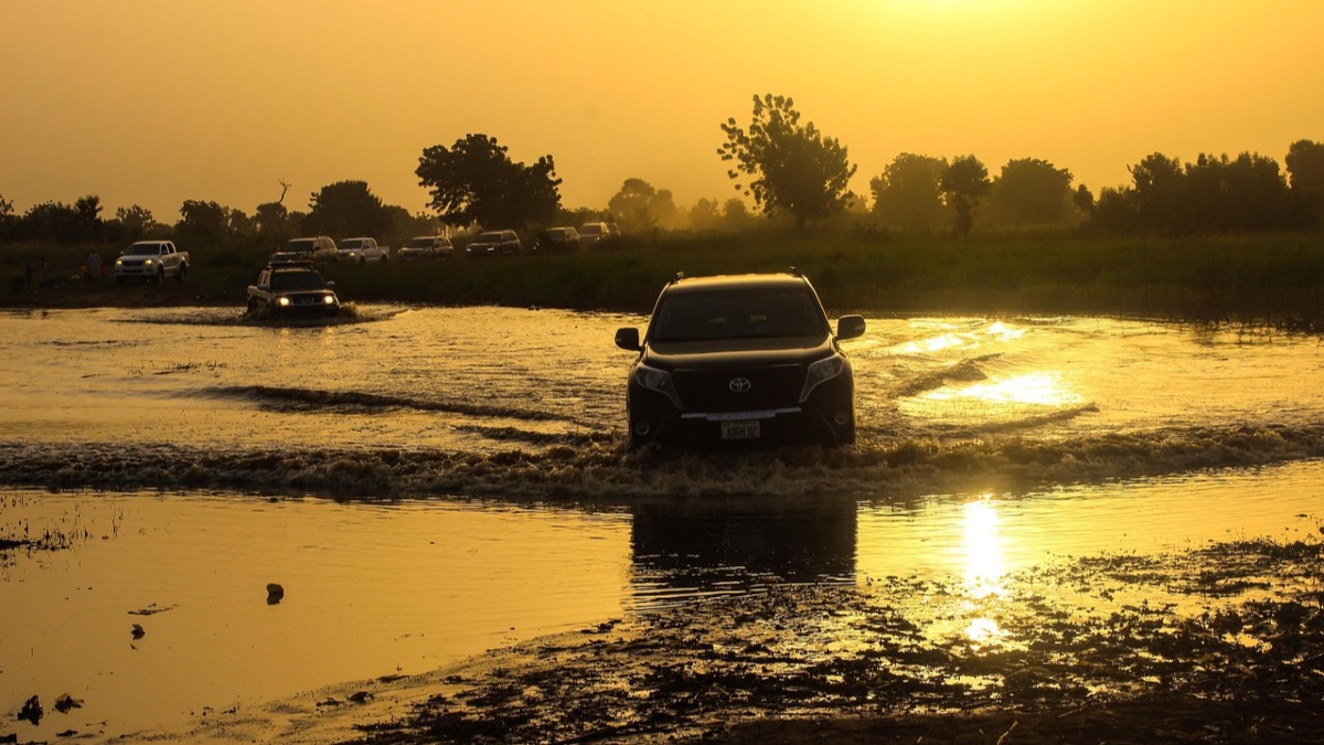 近5000家4S店退网！超七成二手车商亏损后，转投自主品牌能否走出困局？