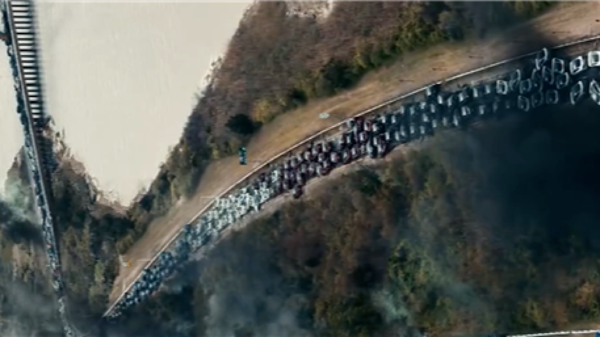 近百辆无人出租车集体“趴窝”！百度萝卜快跑遇上信任危机