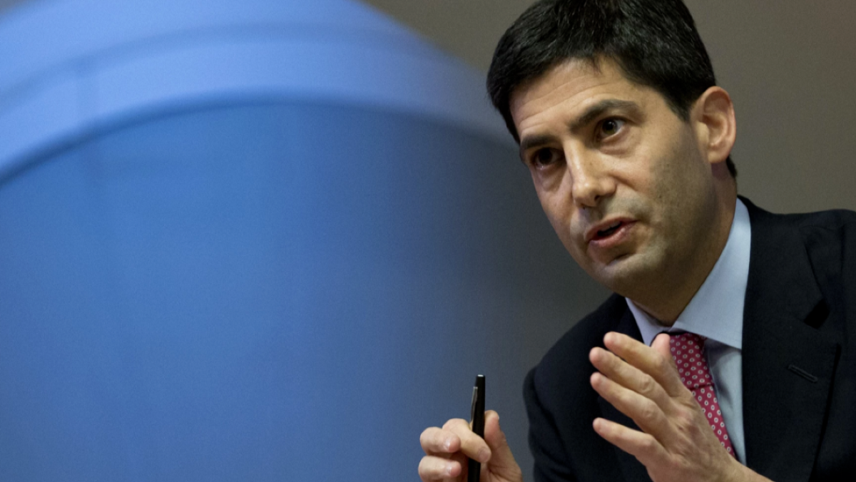 史上最有钱的美联储主席要来了！持股SpaceX，老婆来自雅诗兰黛家族