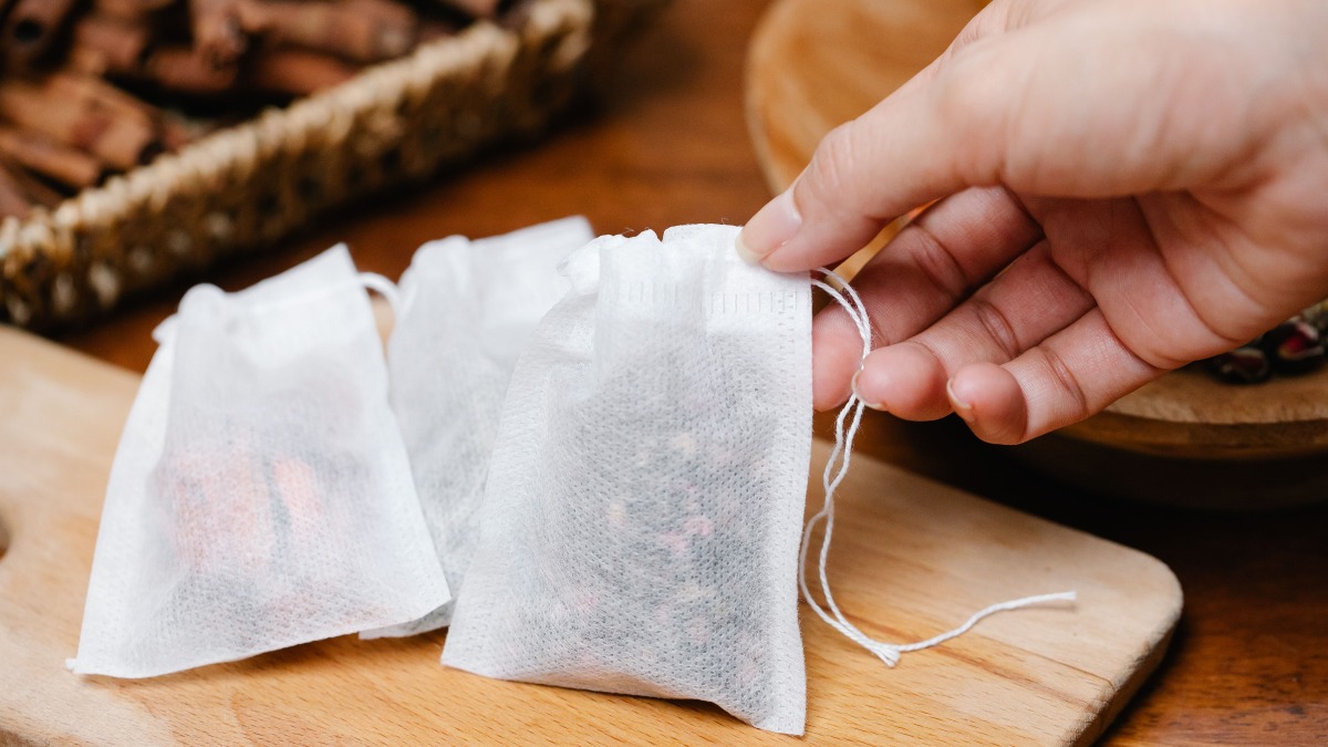 炸了！IPO公司高管海外被抓，居然用茶包装钱行贿
