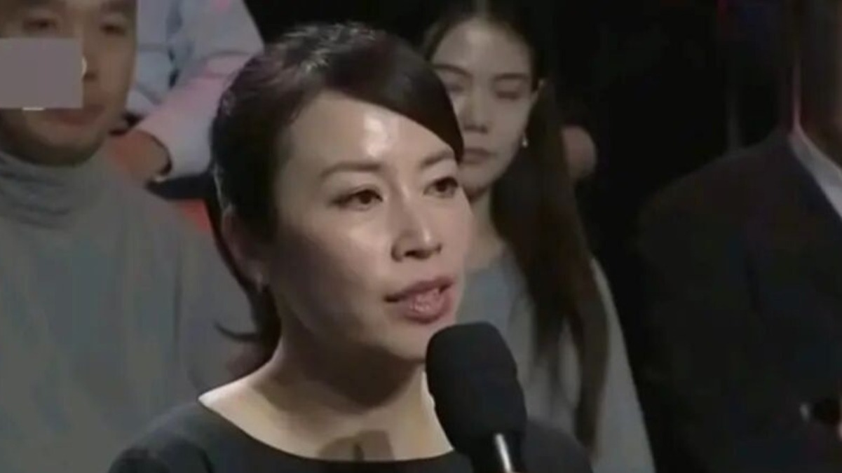 一张餐巾纸，她押中张一鸣