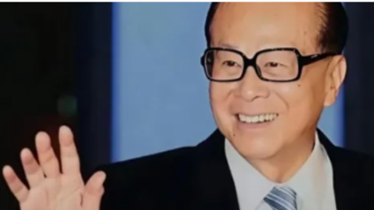 一条假死讯，炸出李嘉诚的撤退路线