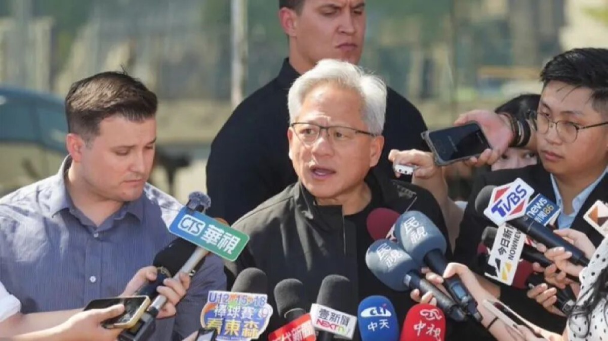 黄仁勋谈加州亿万富翁税：愿缴80亿美元，“我就是美国梦的终极体现”