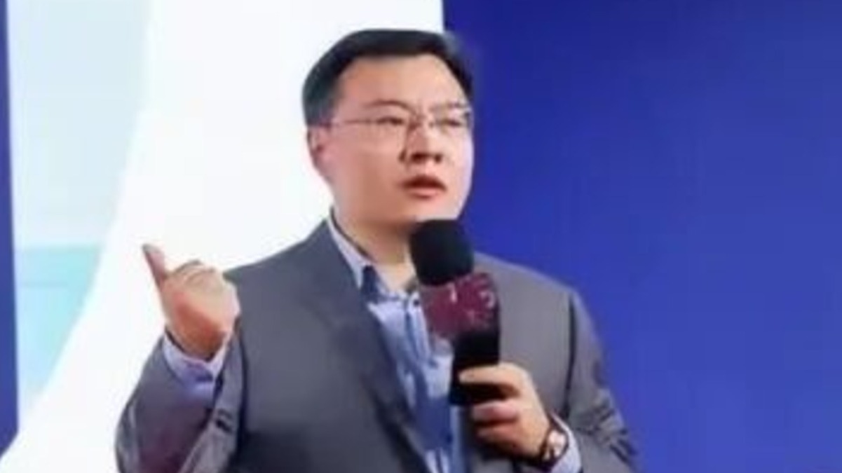 任泽平另一面：一个经济学家，半部“异闻录”